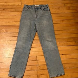 Abercrombie + Fitch 90s straight ultra high rise with slits